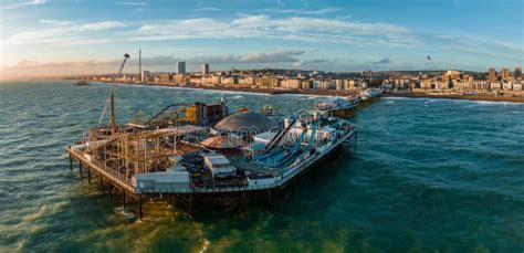 Brighton Pier, Yüksek Seviye Eğlence ve Muhteşem Manzaralar ile Birleşen Bir Denizcilik Mirası!